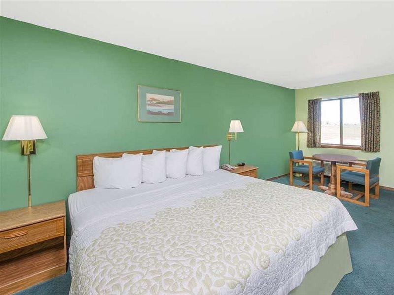 Days Inn By Wyndham Mountain Grove Экстерьер фото